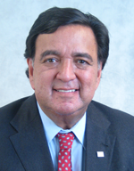 Governor Bill Richardson: How to Sweet Talk a Shark Image - Governor Bill Richardson: How to Sweet Talk a Shark